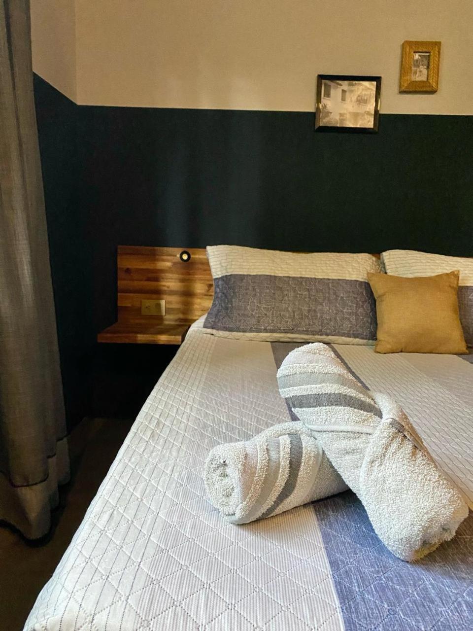 Casa Mosaiko Patio Bonito Otel Medellín Dış mekan fotoğraf