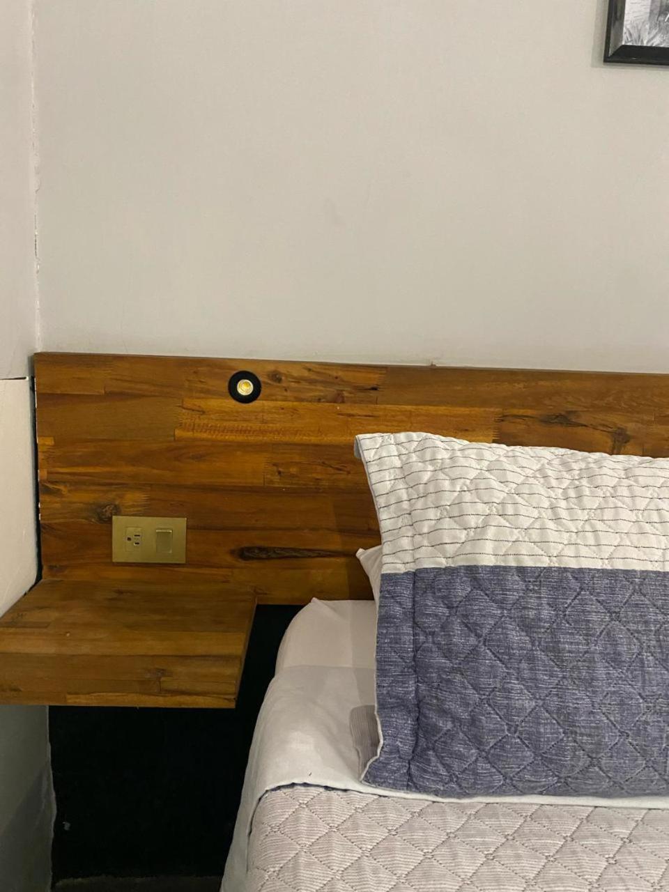 Casa Mosaiko Patio Bonito Otel Medellín Dış mekan fotoğraf